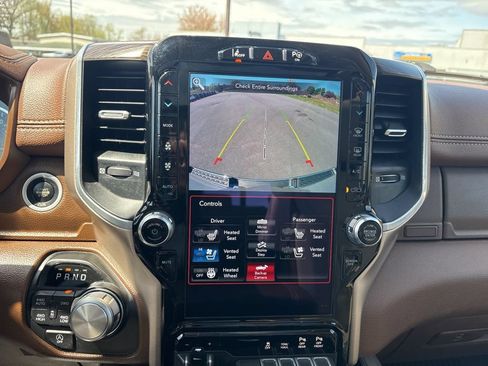 Used 2020 RAM 1500 Laramie AWD/4WD image 21