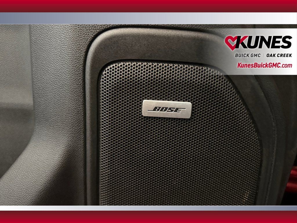 Used 2020 Chevrolet Silverado 1500 RST AWD/4WD image 33