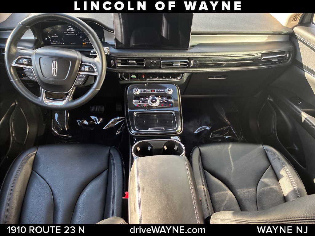 Certified 2023 Lincoln Nautilus AWD w/ Premium Package image 20