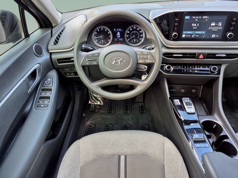 Certified 2022 Hyundai Sonata SE FWD image 11