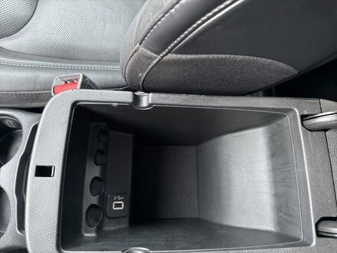 Used 2021 Jeep Cherokee Latitude Lux image 25