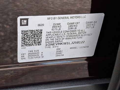 Used 2020 Chevrolet Traverse LT w/ LT Premium Package image 26