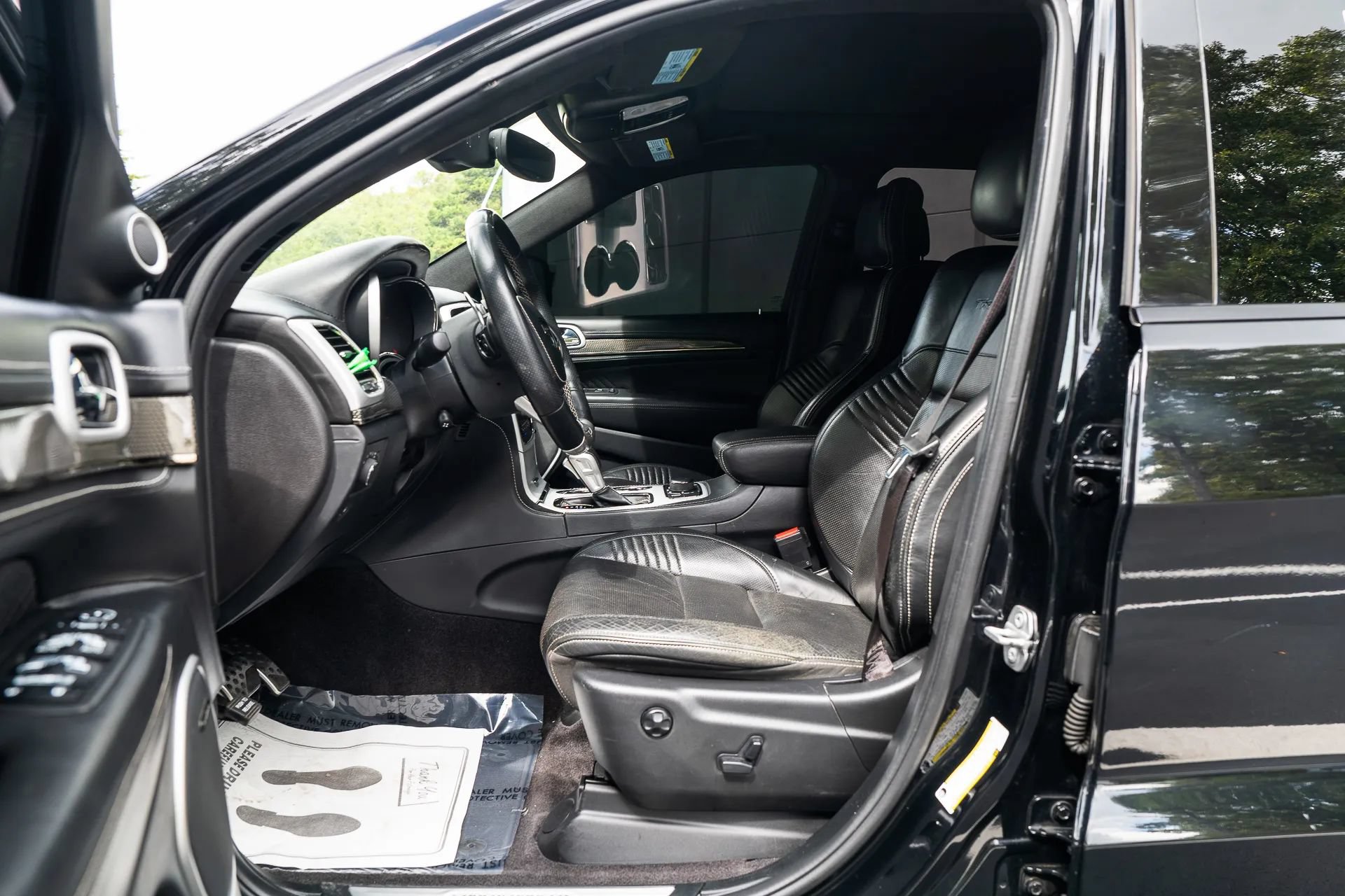 Used 2018 Jeep Grand Cherokee Trackhawk AWD/4WD image 18