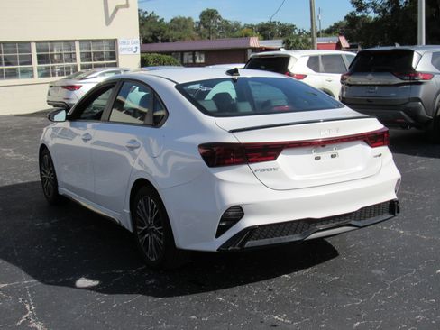 Used 2023 Kia Forte GT-Line w/ GT-Line Premium Package image 5