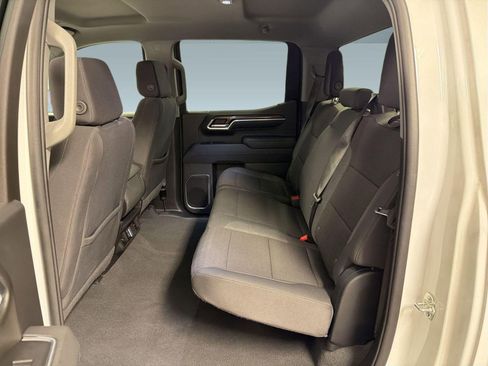 Used 2025 Chevrolet Silverado 1500 LT image 13