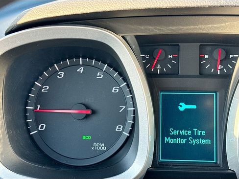 Used 2016 Chevrolet Equinox LS image 15