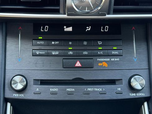 Used 2019 Lexus IS 300 F Sport AWD/4WD image 17