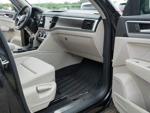 Certified 2023 Volkswagen Atlas SE AWD/4WD image 21