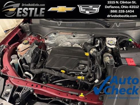 Used 2025 Chevrolet Trax LT w/ LT Convenience Package FWD image 28
