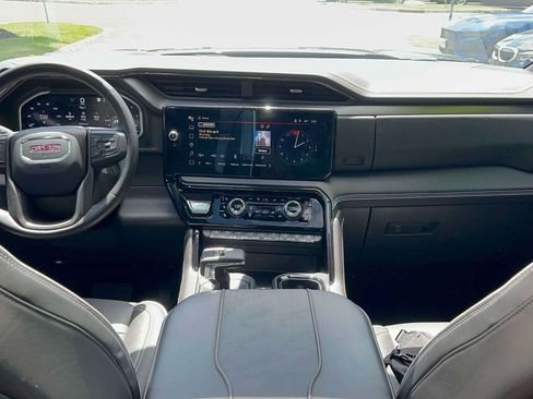 Used 2023 GMC Sierra 1500 AT4X w/ AT4X AEV Edition AWD/4WD image 26