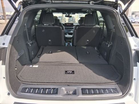 New 2026 INFINITI QX60 Autograph w/ Dark Cargo Package image 6