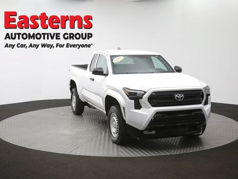 Used 2025 Toyota Tacoma SR RWD image 48