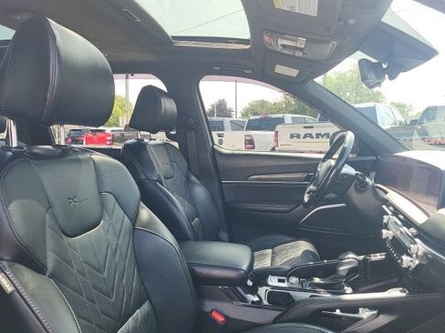 Used 2024 Kia Telluride SX Prestige X-Line AWD/4WD image 3