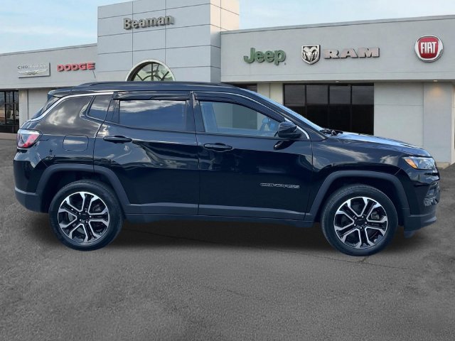 Used 2024 Jeep Compass Limited AWD/4WD image 8