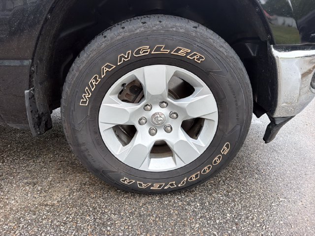Used 2023 RAM 1500 Big Horn AWD/4WD image 27