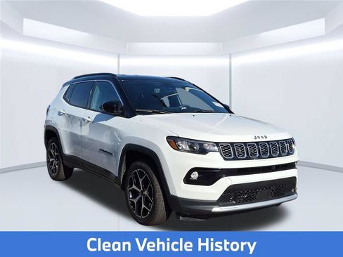 Used 2025 Jeep Compass Limited AWD/4WD image 6