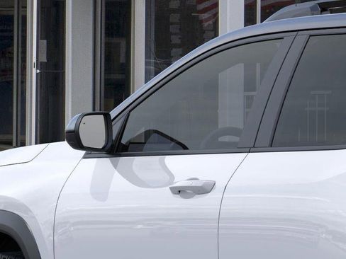 New 2026 Chevrolet Equinox LT w/ Convenience Package II image 12