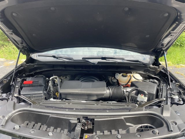 Certified 2025 Chevrolet Tahoe Z71 AWD/4WD image 28