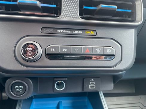 Used 2026 Ford Maverick XLT w/ Equipment Group 301A AWD/4WD image 12