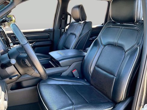 Used 2019 RAM 1500 Limited AWD/4WD image 7