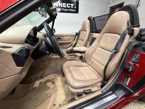 Used 2001 BMW Z3 3.0i RWD image 31