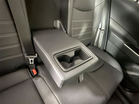 Certified 2022 Toyota RAV4 XLE Premium AWD/4WD image 40