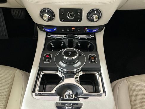 Used 2014 Rolls-Royce Wraith RWD image 13