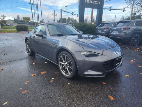 Used 2017 MAZDA MX-5 Miata RF Grand Touring image 11