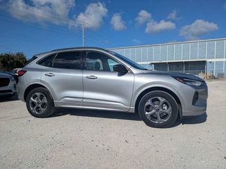 Used 2023 Ford Escape ST-Line AWD/4WD video 1