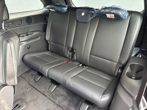 New 2026 Hyundai Palisade Calligraphy FWD image 15