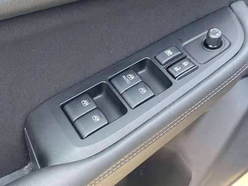 Used 2019 Subaru Outback 2.5i AWD/4WD image 20