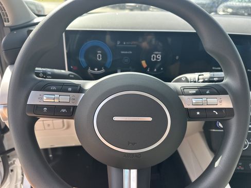 New 2026 Hyundai Tucson SE FWD image 17