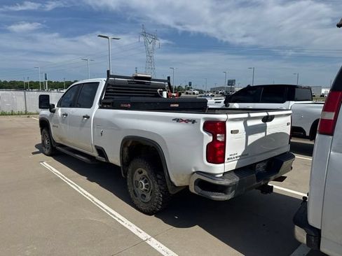 Used 2021 Chevrolet Silverado 2500 W/T w/ WT Fleet Convenience Package AWD/4WD image 4