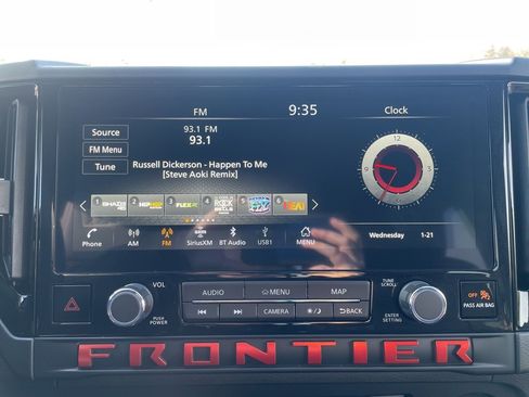 Used 2026 Nissan Frontier PRO-4X w/ Pro Premium Package image 18