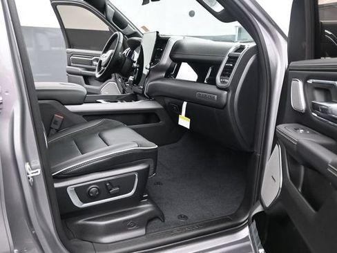 New 2026 RAM 1500 Laramie w/ Night Edition AWD/4WD image 13