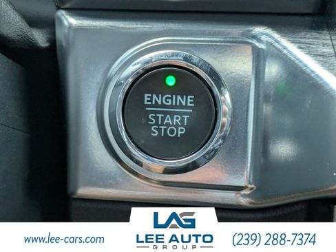 Used 2022 Ford F150 Lariat w/ Equipment Group 502A High AWD/4WD image 30