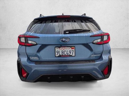 Used 2024 Subaru Crosstrek 2.0i Premium image 7
