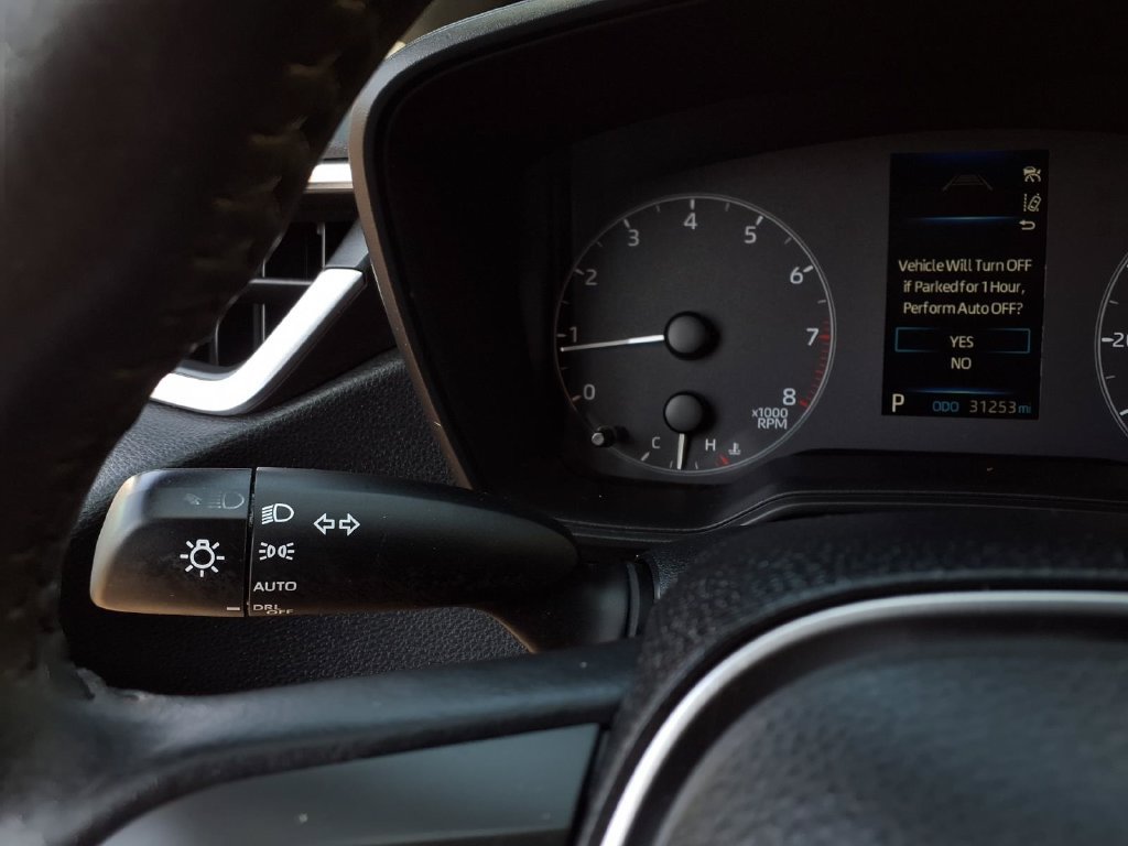 Certified 2023 Toyota Corolla SE w/ SE Premium Package FWD image 15
