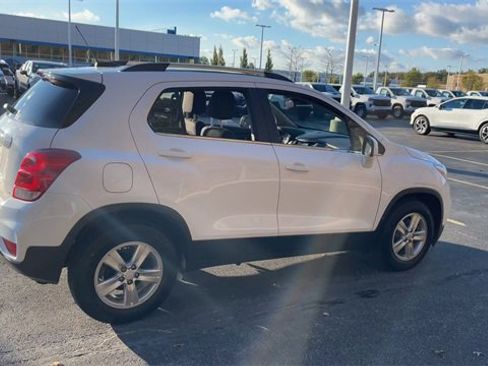 Certified 2020 Chevrolet Trax LT image 8