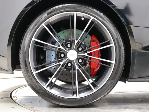 Used 2014 Aston Martin Vanquish Coupe RWD image 98