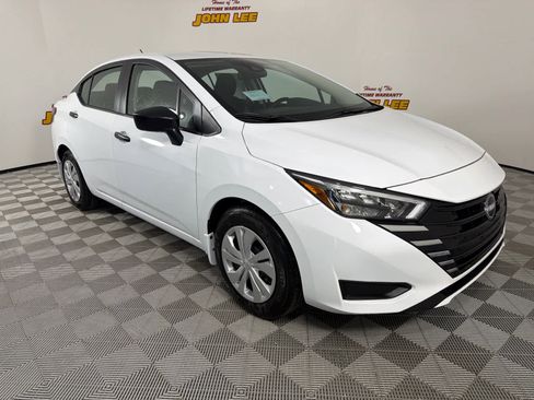 New 2025 Nissan Versa S w/ Trunk Package image 9