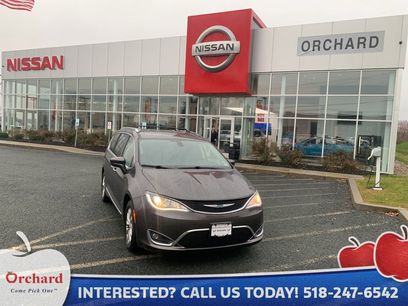 Used 2018 Chrysler Pacifica Touring-L