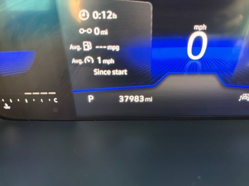 Certified 2023 Volkswagen Tiguan SE w/ Panoramic Sunroof Package image 19