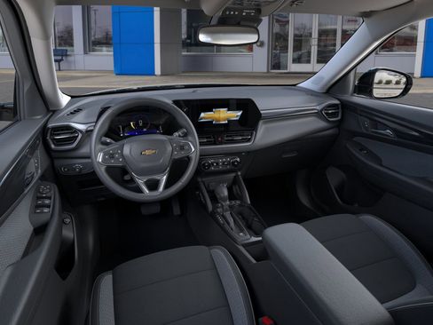 New 2026 Chevrolet TrailBlazer LT image 8