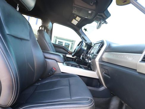 Used 2022 Ford F350 Lariat AWD/4WD image 14