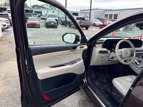 Used 2023 Hyundai Palisade Limited AWD/4WD image 11