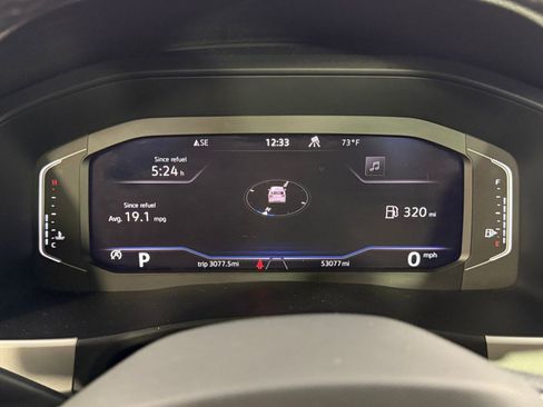 Used 2022 Volkswagen Atlas Cross Sport SEL R-Line image 20