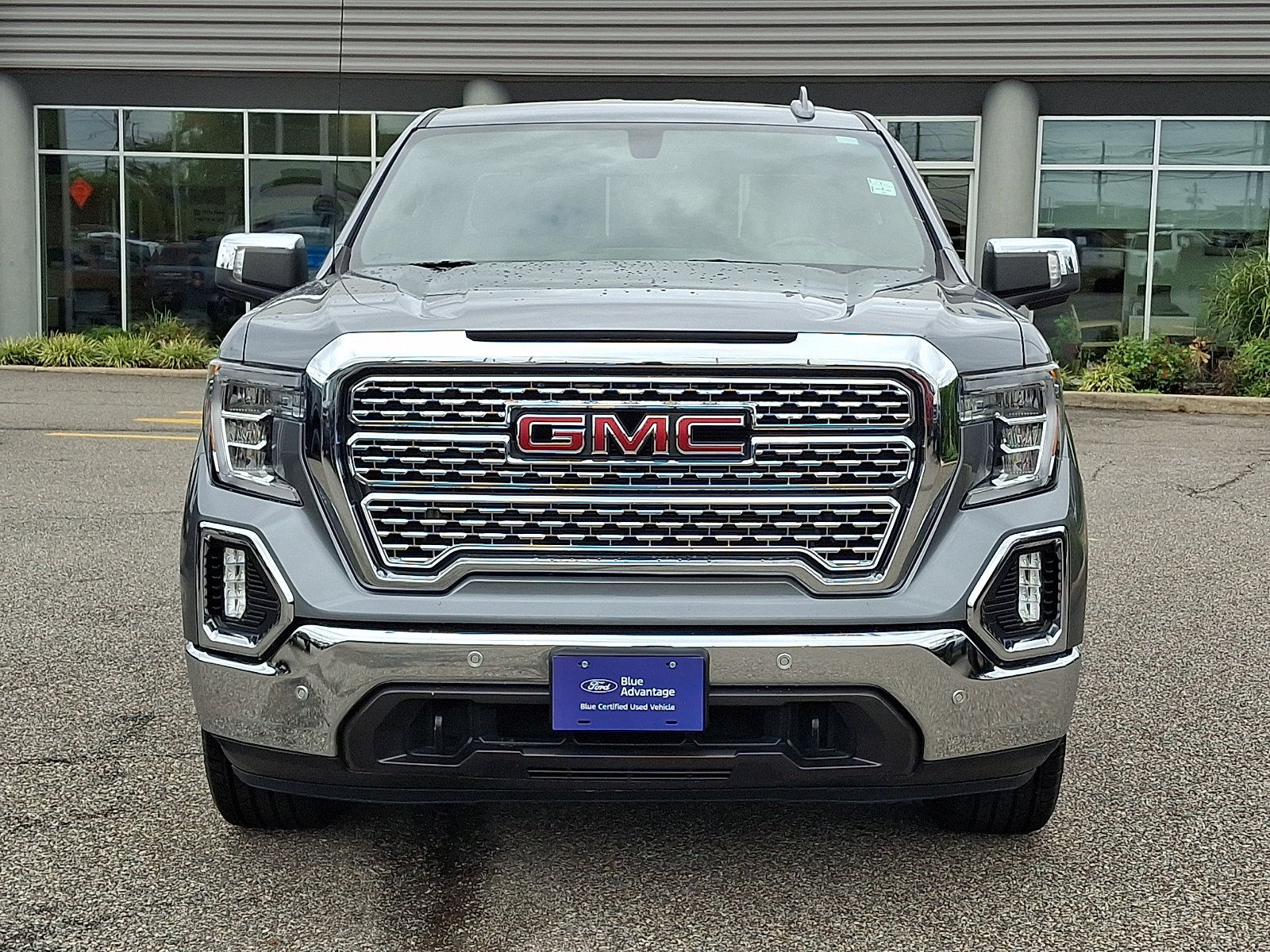 Used 2019 GMC Sierra 1500 SLT w/ SLT Premium Package RWD image 3