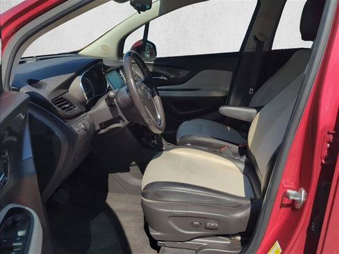 Used 2019 Buick Encore Preferred w/ Safety Package FWD image 16