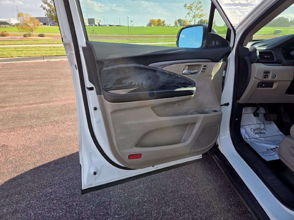 Used 2021 Honda Pilot EX-L image 4